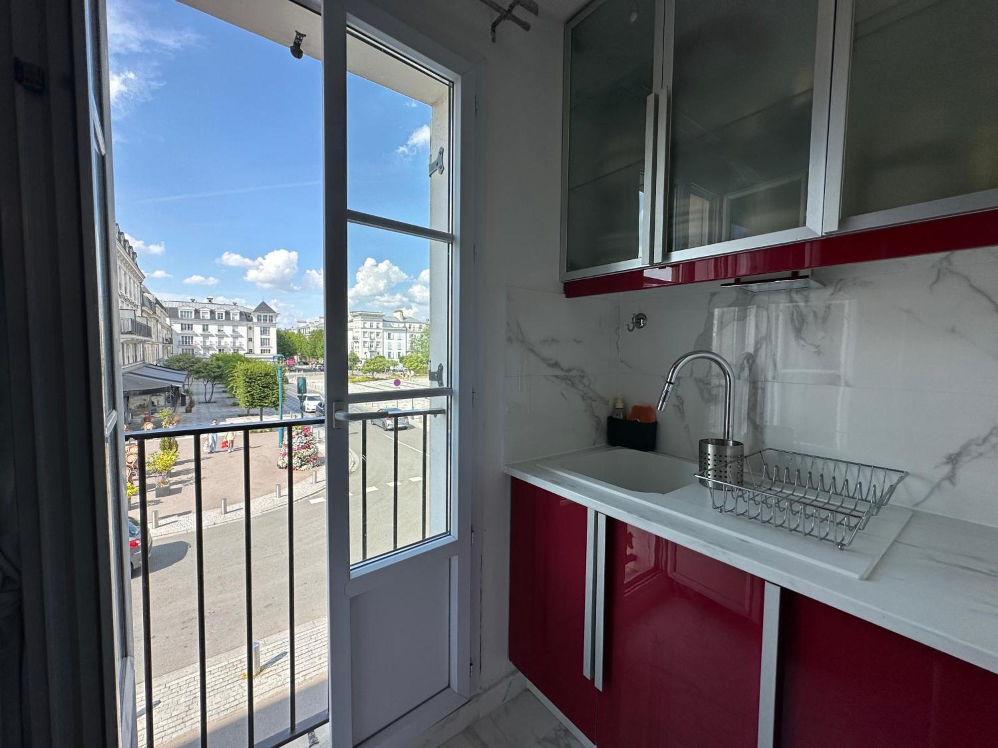 Appt Vue Place De Toscane - 4Min Disneyland-Paris Serris Exteriör bild
